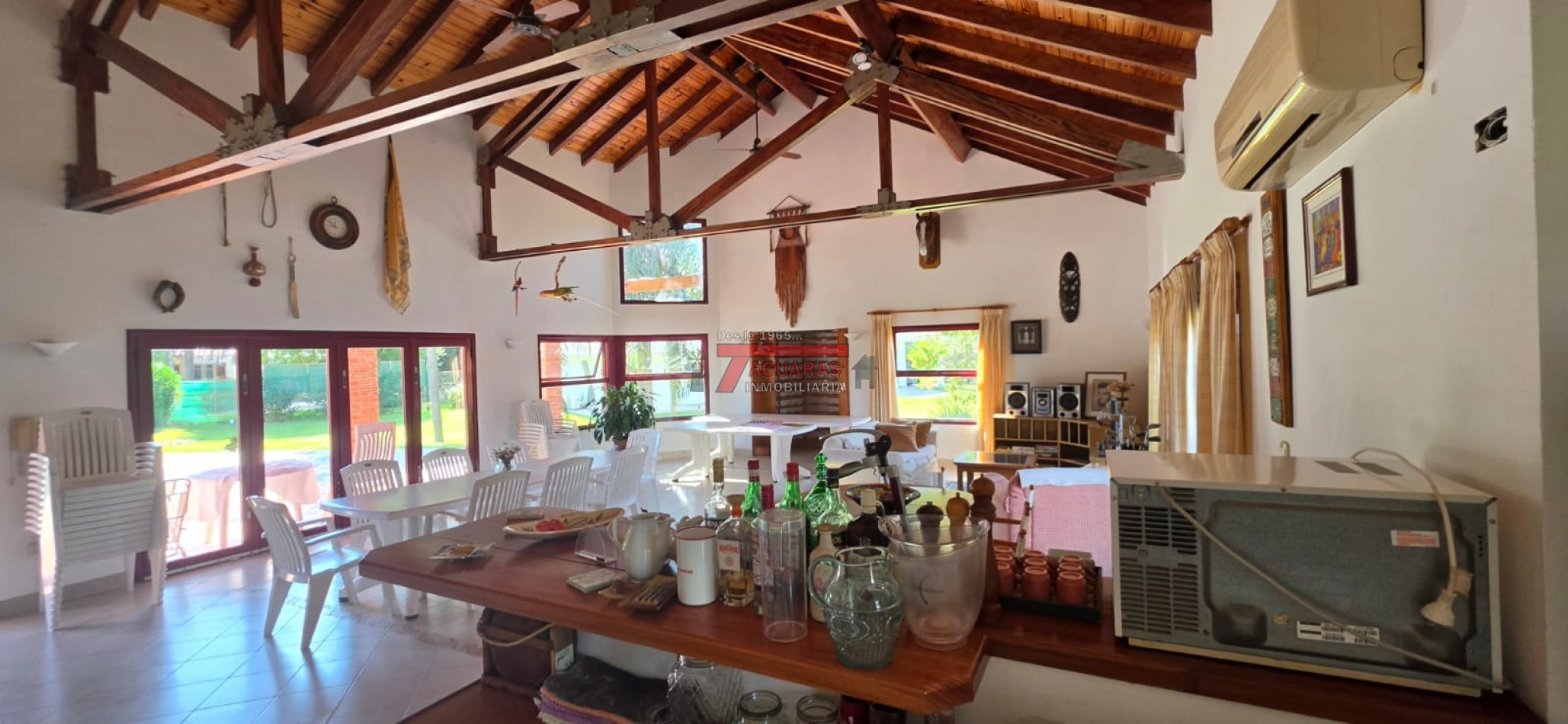 CASA EN VENTA UBICADA EN CALLE BLAS PARERA.
