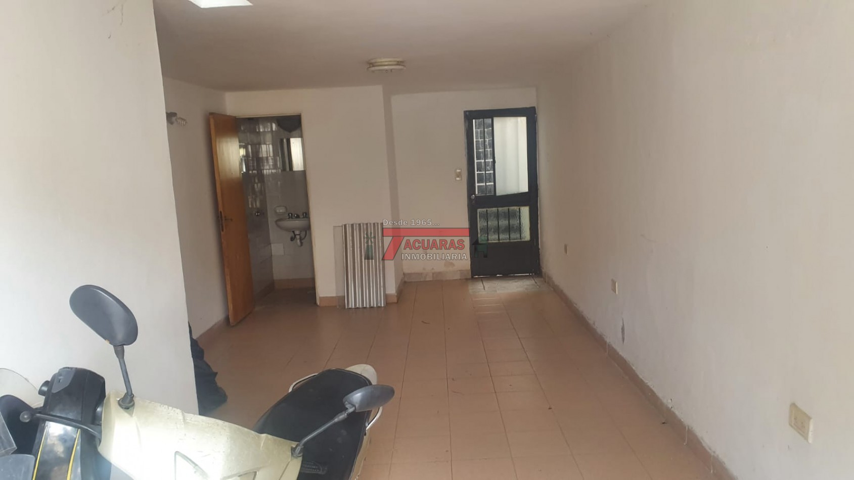 VENTA DE CASA 3 DORMITORIOS CALLE ALSINA.
