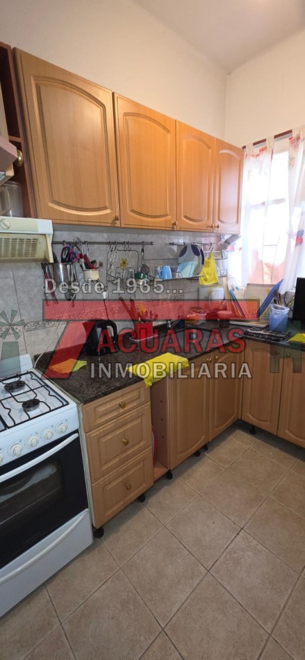 Casa en venta en Planta Alta ubicada en calle Cervantes.