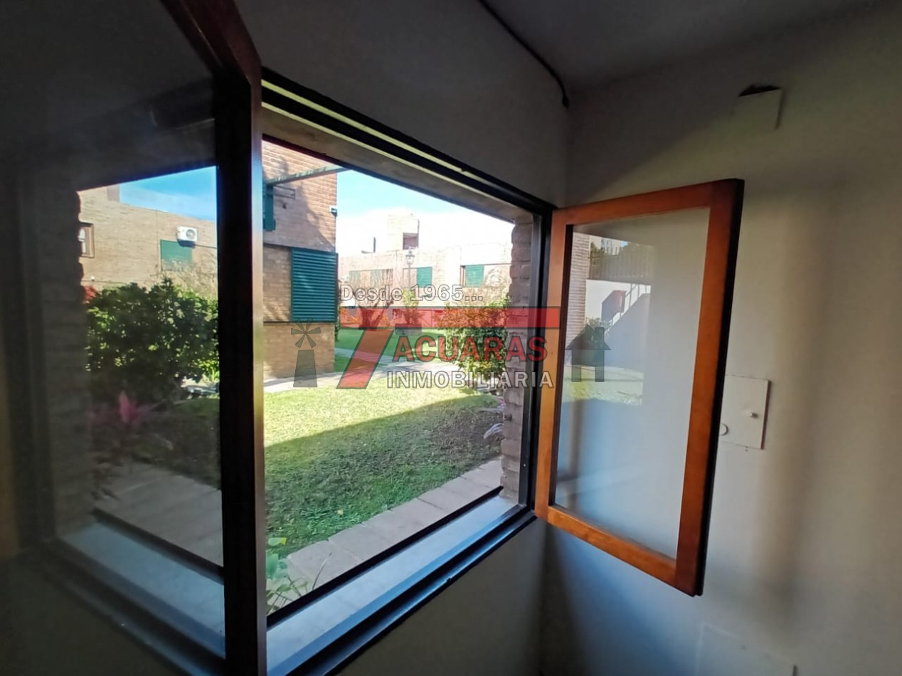 DUPLEX EN VENTA -CALLE DIAMANTE.