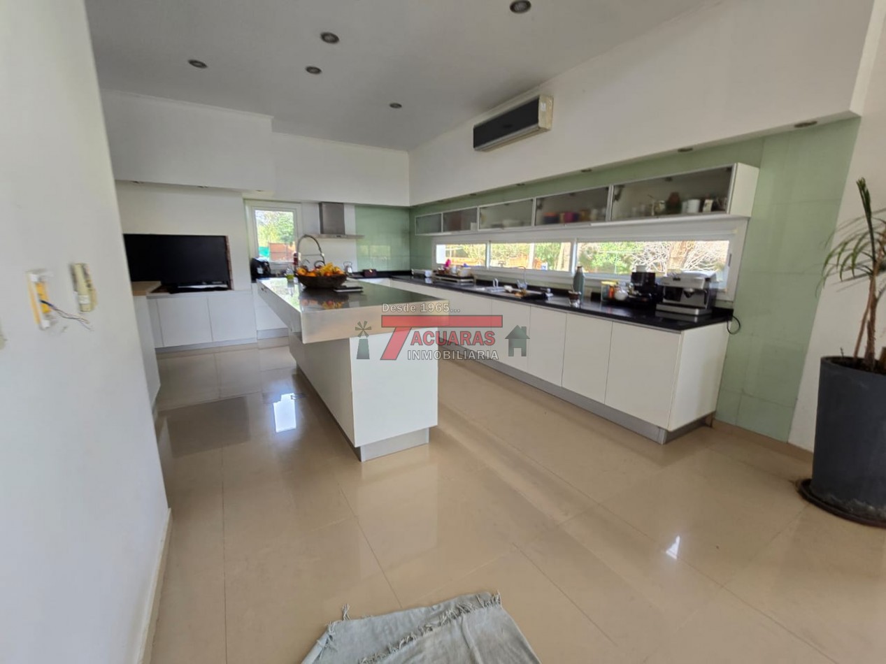 VENTA DE IMPORTANTE PROPIEDAD UBICADA EN LA PICADA .