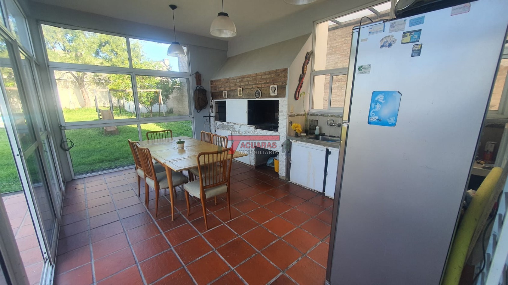 CASA EN VENTA DE 3 DORMITORIOS ZONA BLAS PARERA.