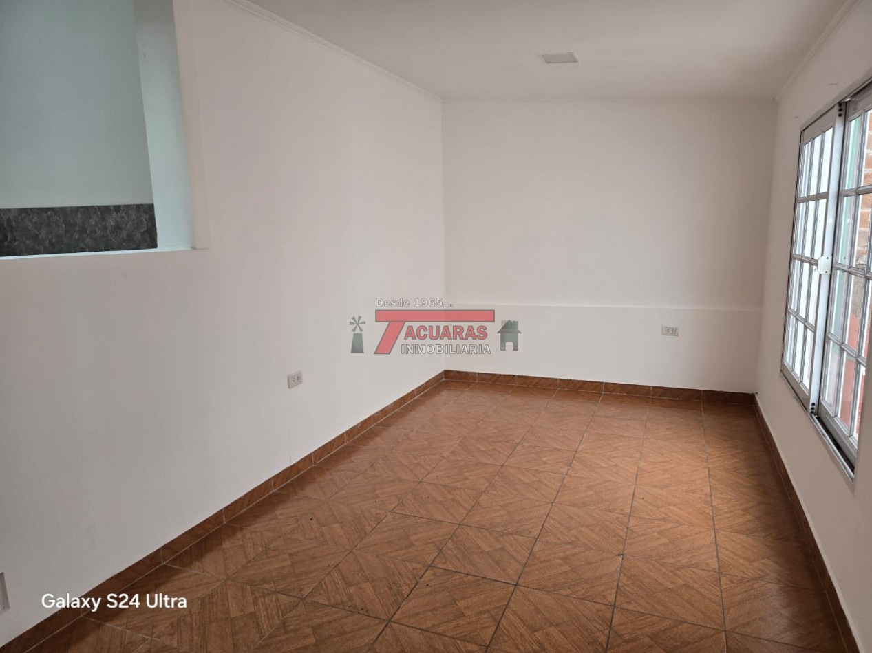 OPORTUNIDAD, CASA INTERNA 3 DORMITORIOS .