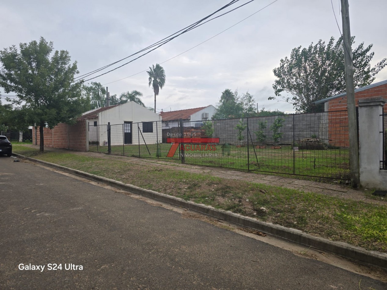 VENTA DE CASA  DE 2 DORMITORIOS EN SAN BENITO.