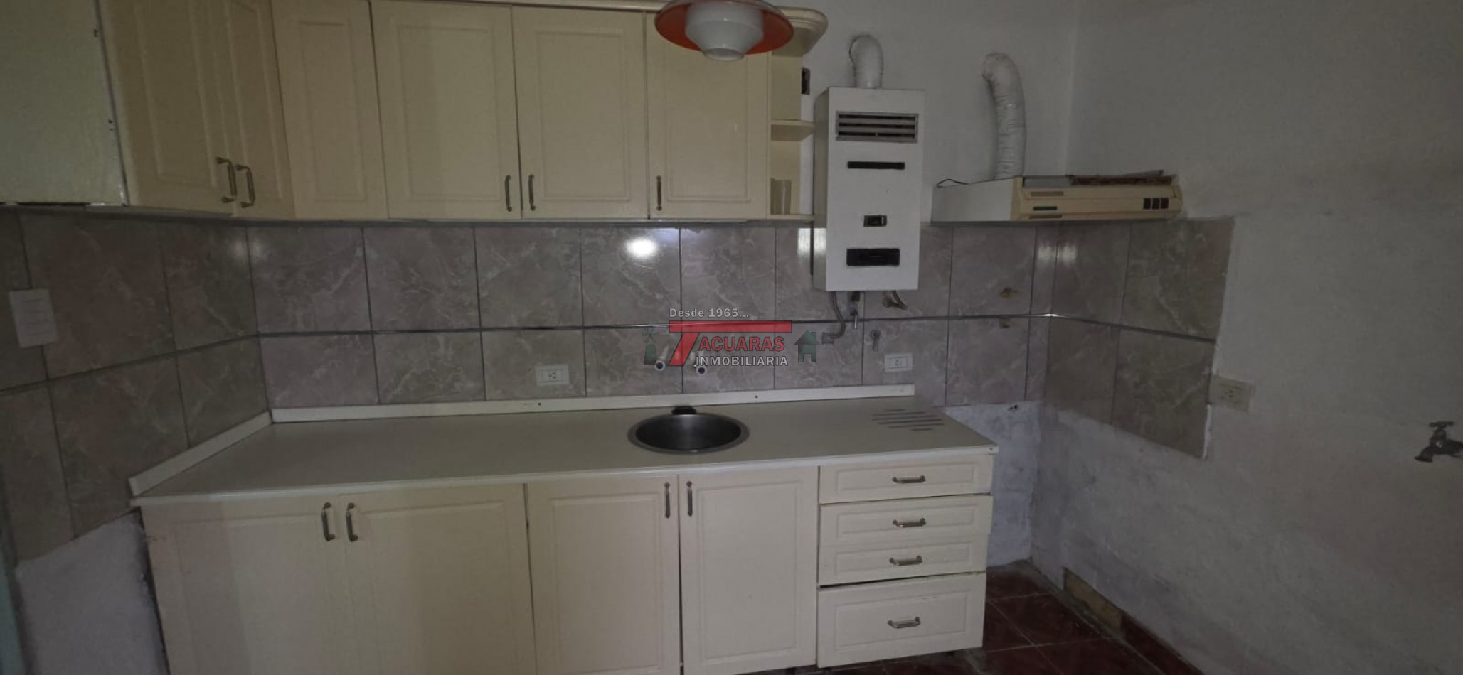 Venta departamento 2 dormitorios en Lomas Del Mirador 1