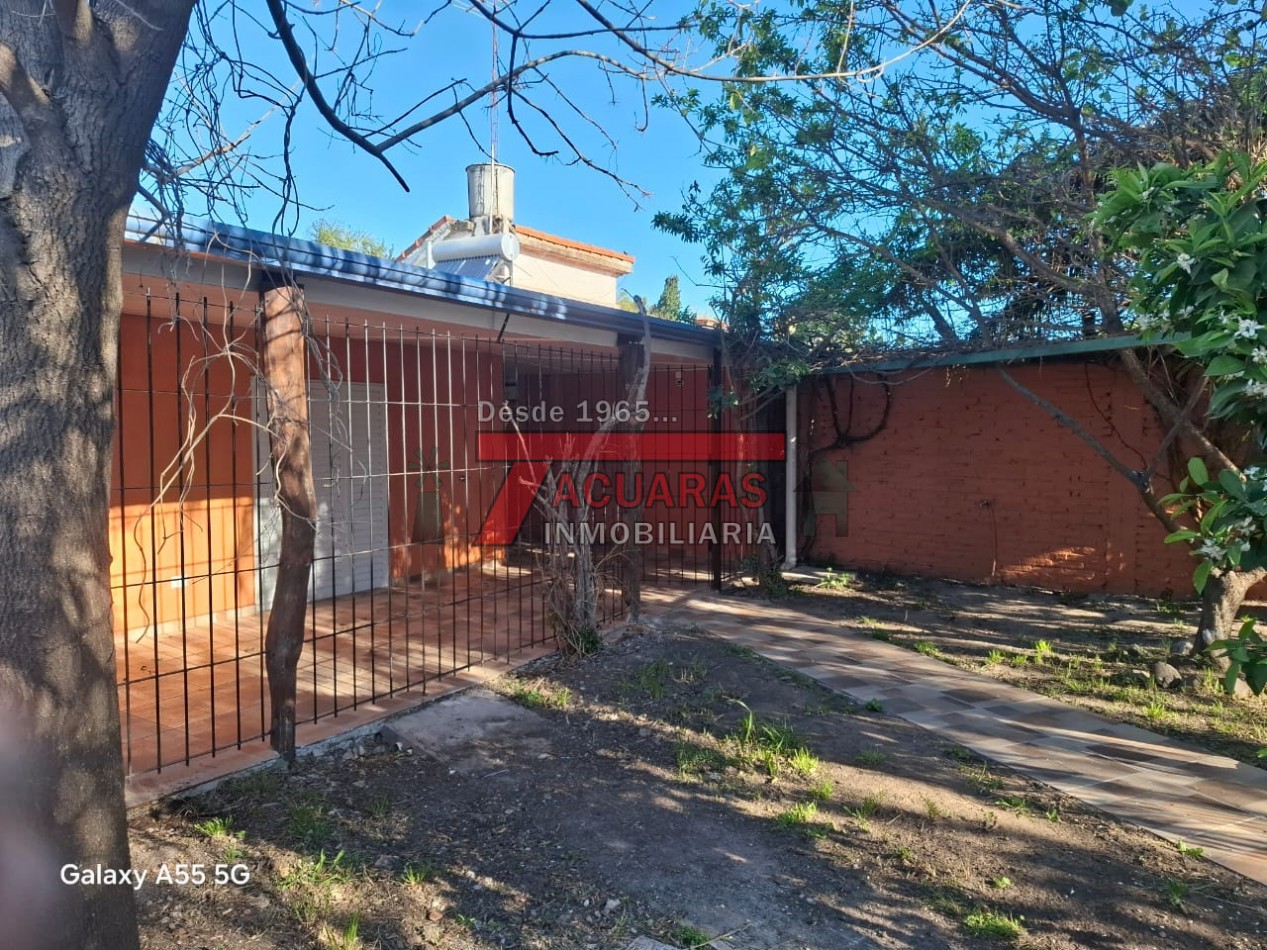 CASA EN VENTA EN SAN BENITO A 50 METROS DE AVENIDA ALMAFUERTE (RUTA)