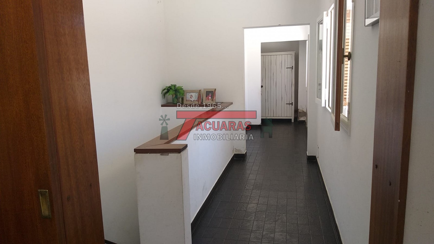 VENTA DE CASA EN PLANTA ALTA 3 DORMITORIOS EN CALLE GUALEGUAYCHU 659 .