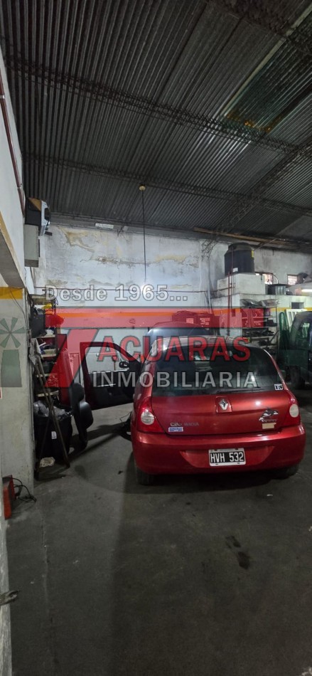 GALPON  EN VENTA - CALLE BOULEVARD SARMIENTO ,PARANA.