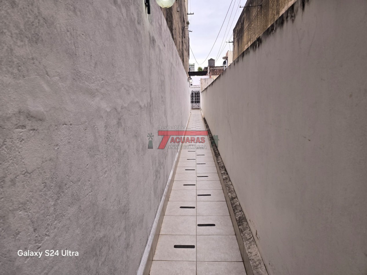 OPORTUNIDAD, CASA INTERNA 3 DORMITORIOS .