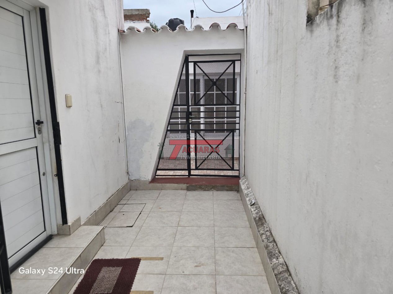 OPORTUNIDAD, CASA INTERNA 3 DORMITORIOS .