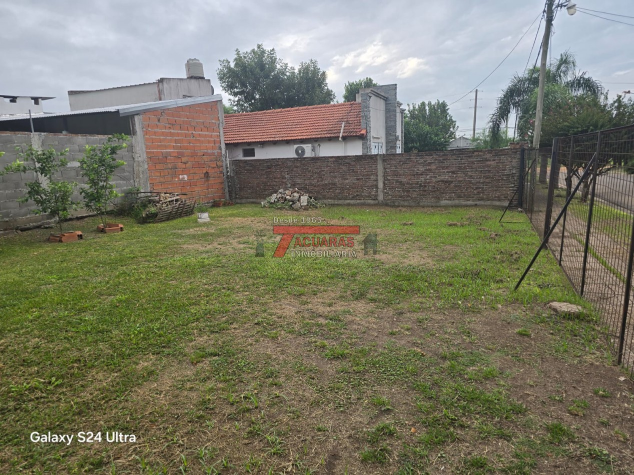 VENTA DE CASA  DE 2 DORMITORIOS EN SAN BENITO.