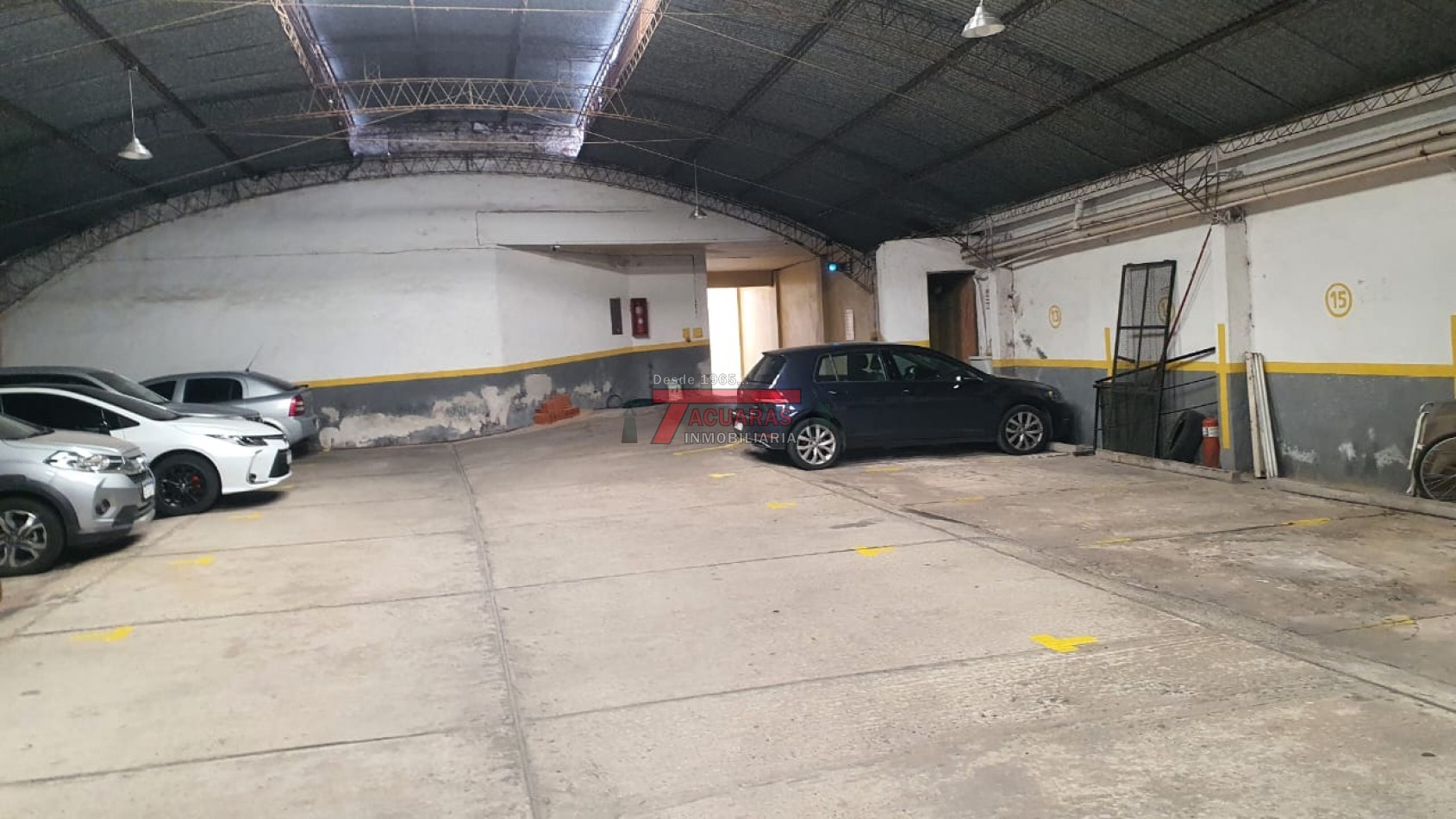 VENTA DE DEPARTAMENTO EN CALLE BUENOS AIRES  463 DE 2 DORMITORIOS Y COCHERA.