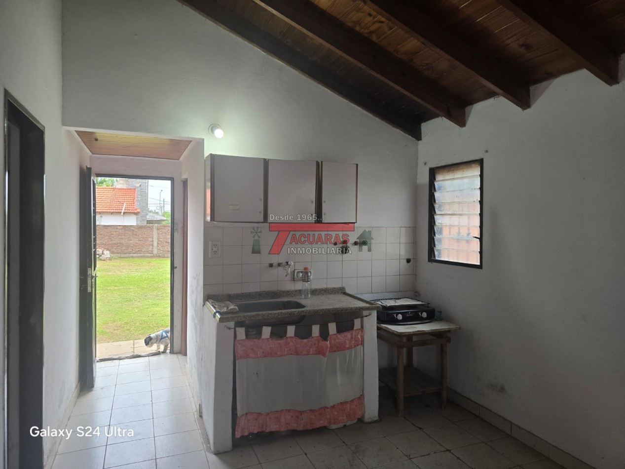 VENTA DE CASA  DE 2 DORMITORIOS EN SAN BENITO.
