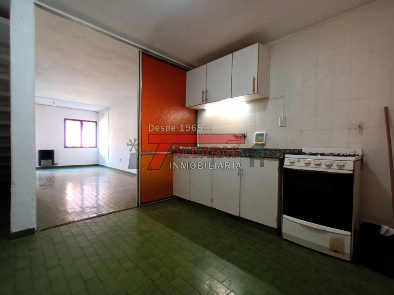 DUPLEX EN VENTA -CALLE DIAMANTE.