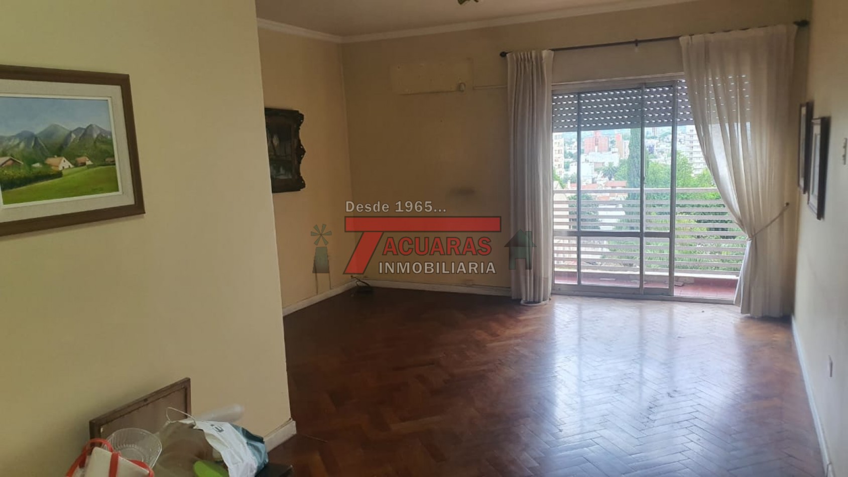 ALQUILER DE DEPARTAMENTO DE 3 DORMITORIOS Y COCHERA  EN CALLE  BUENOS AIRES