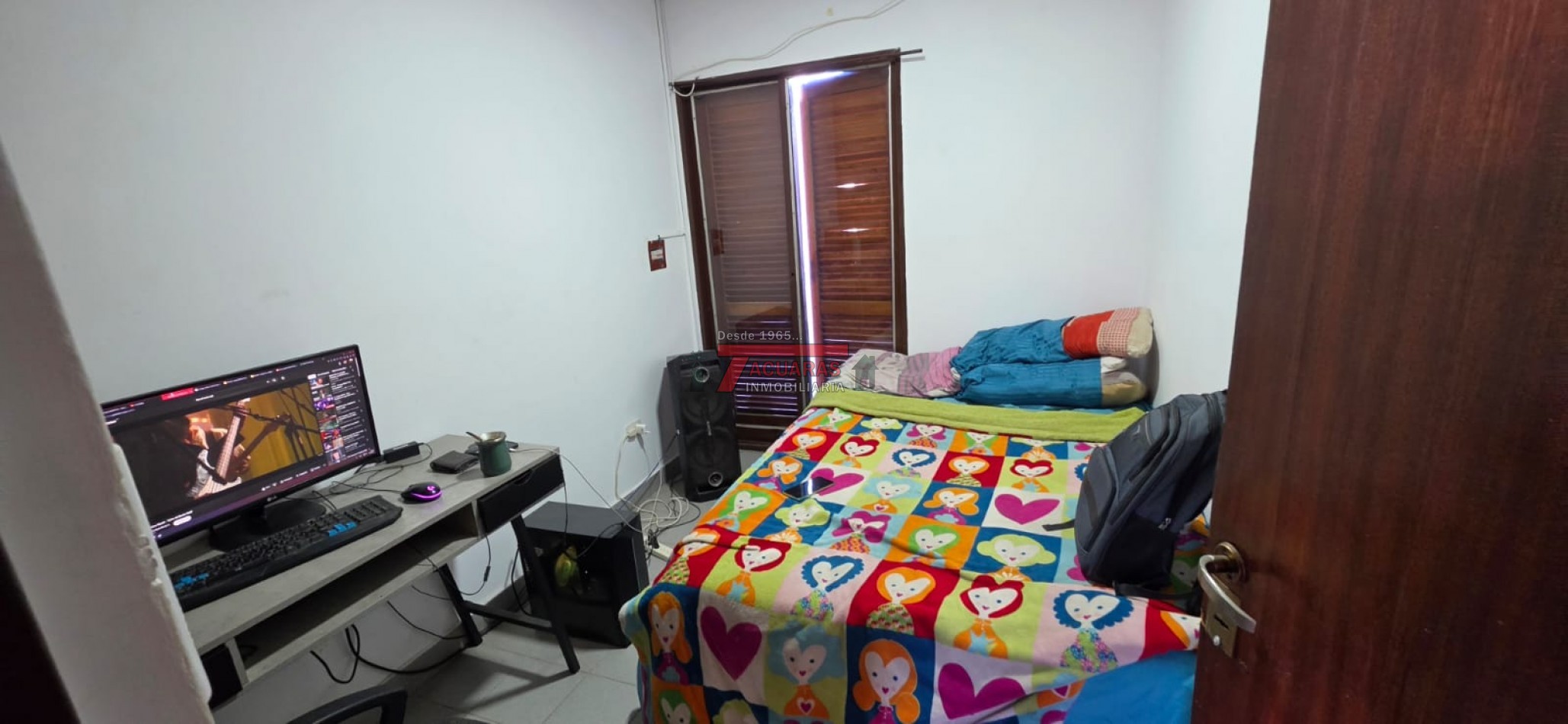DUPLEX EN VENTA 25 DE MAYO 987 - CON COCHERA.