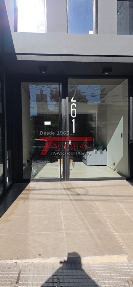 EN VENTA DEPARTAMENTO DE 1 DORMITORIO EDIFICIO TORREON , CALLE MALVINAS.
