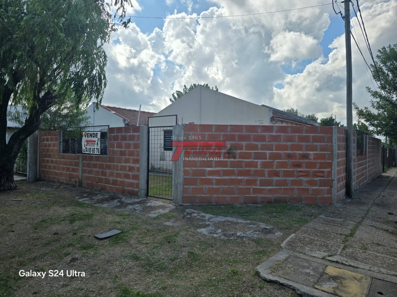 VENTA DE CASA  DE 2 DORMITORIOS EN SAN BENITO.