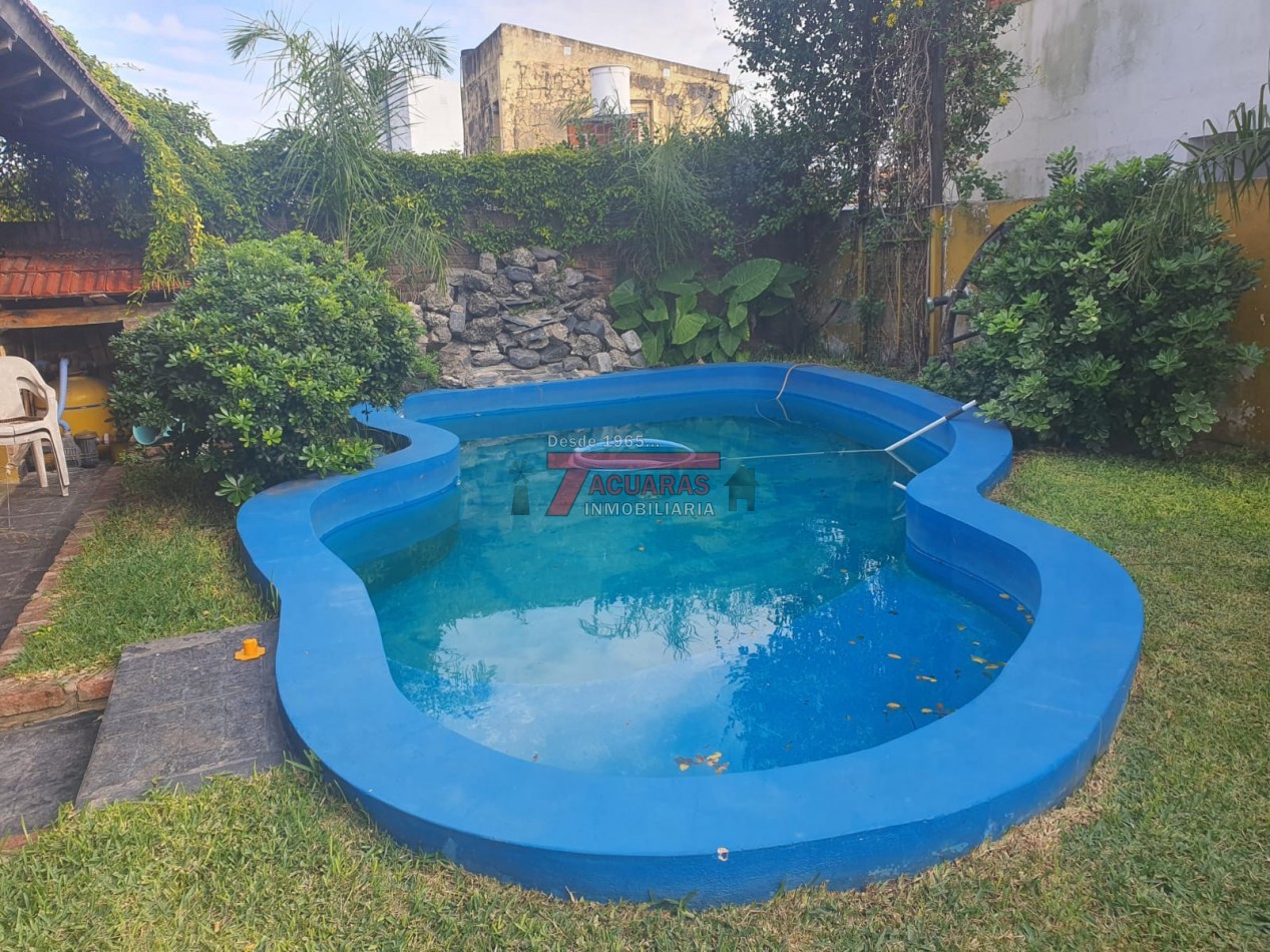 VENTA DE CASA CALLE BLAS  PARERA Y FRANCIA.