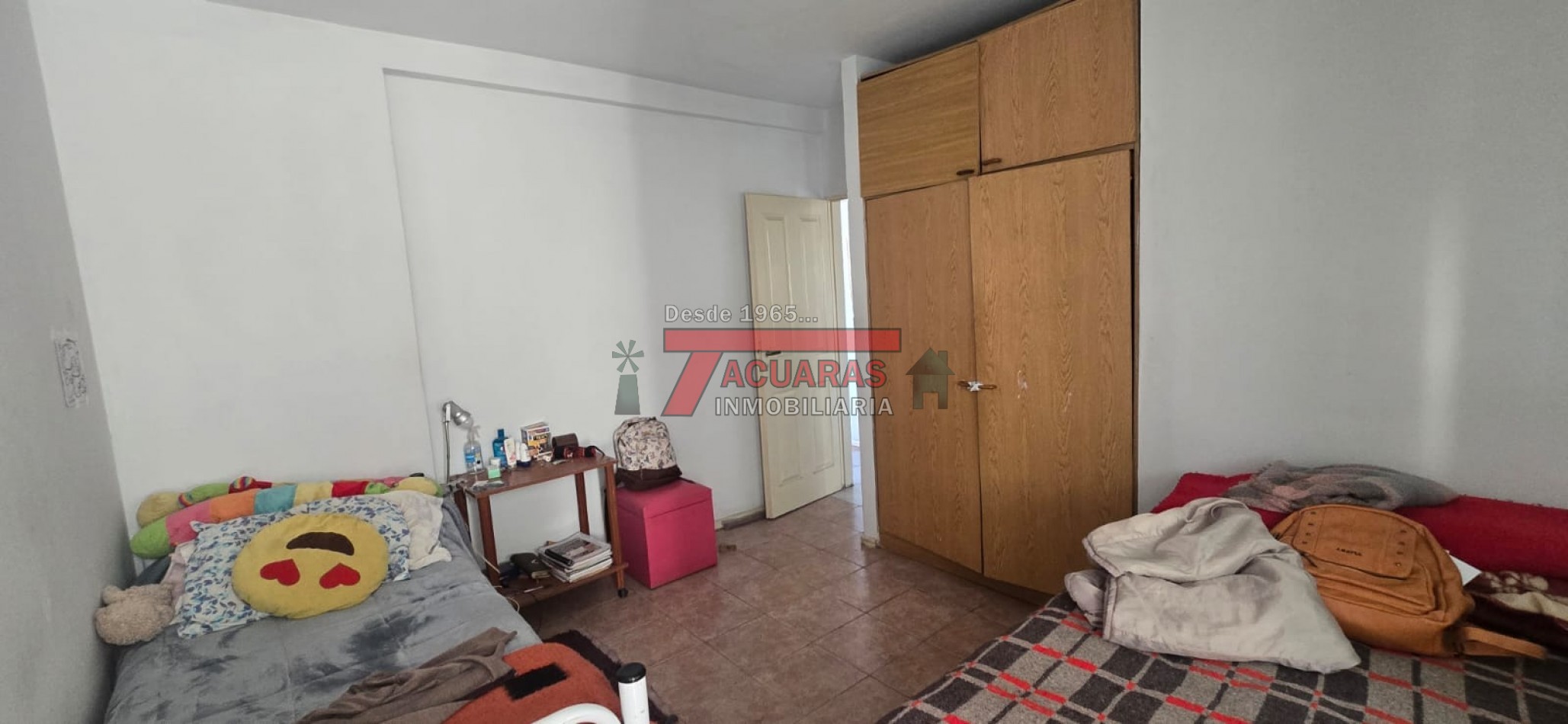 VENTA DE DEPARTAMENTO DE DOS DORMITORIOS EN CALLE ENRIQUE CARBO -APTO A CREDITO .