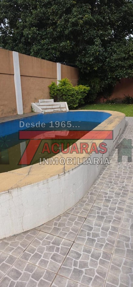 CASA EN VENTA ESTILO ANTIGUA EN CALLE LA RIOJA