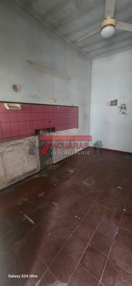 OPORTUNIDAD PARA INVERSORES, CASA A RECICLAR EN CALLE CERVANTES Y CATAMARCA.