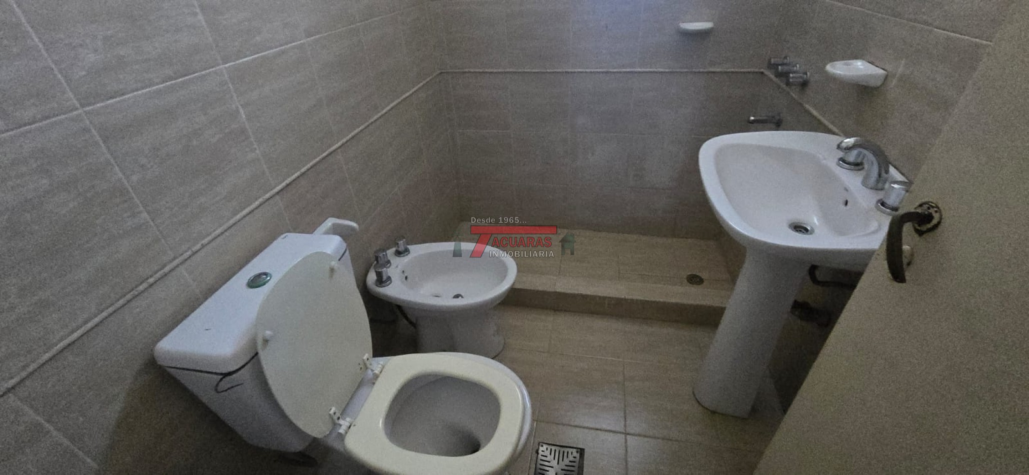DEPARTAMENTO DE 2 DORMITORIOS CALLE CORDOBA.