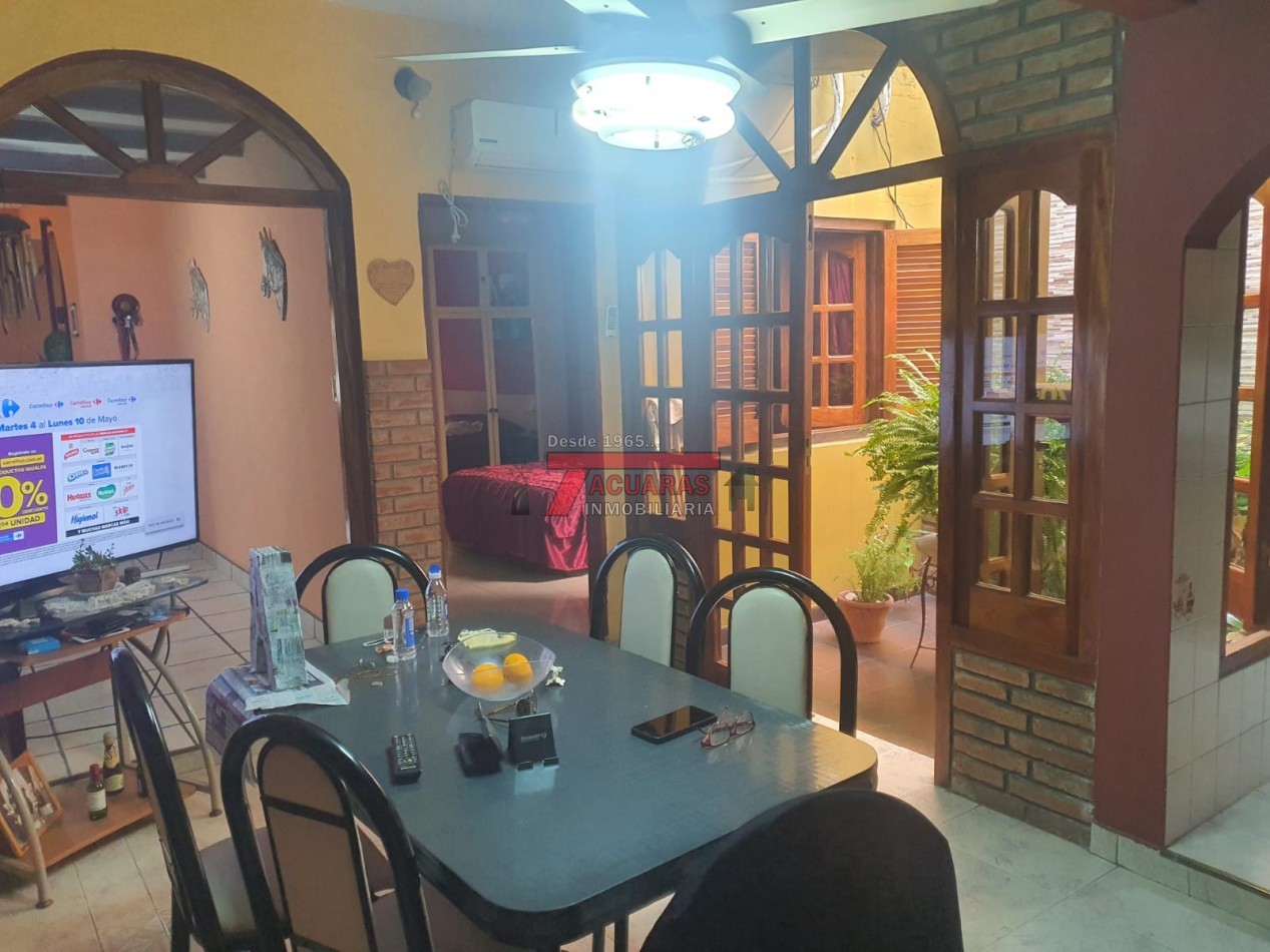 VENTA DE CASA CALLE BLAS  PARERA Y FRANCIA.