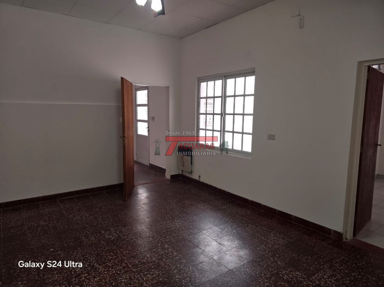 OPORTUNIDAD, CASA INTERNA 3 DORMITORIOS .