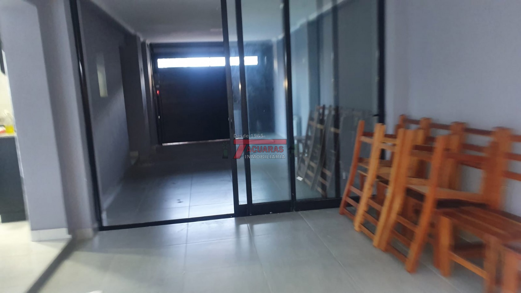 ALQUILER DE IMPORTANTE CASA EN CALLE NOGOYA Y PLUMERILLO.