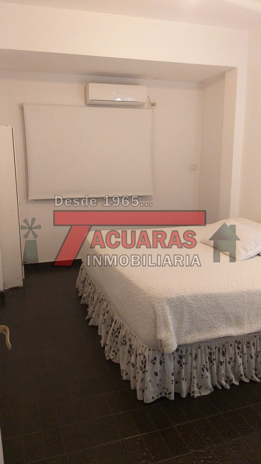 VENTA DE CASA EN PLANTA ALTA 3 DORMITORIOS EN CALLE GUALEGUAYCHU 659 .