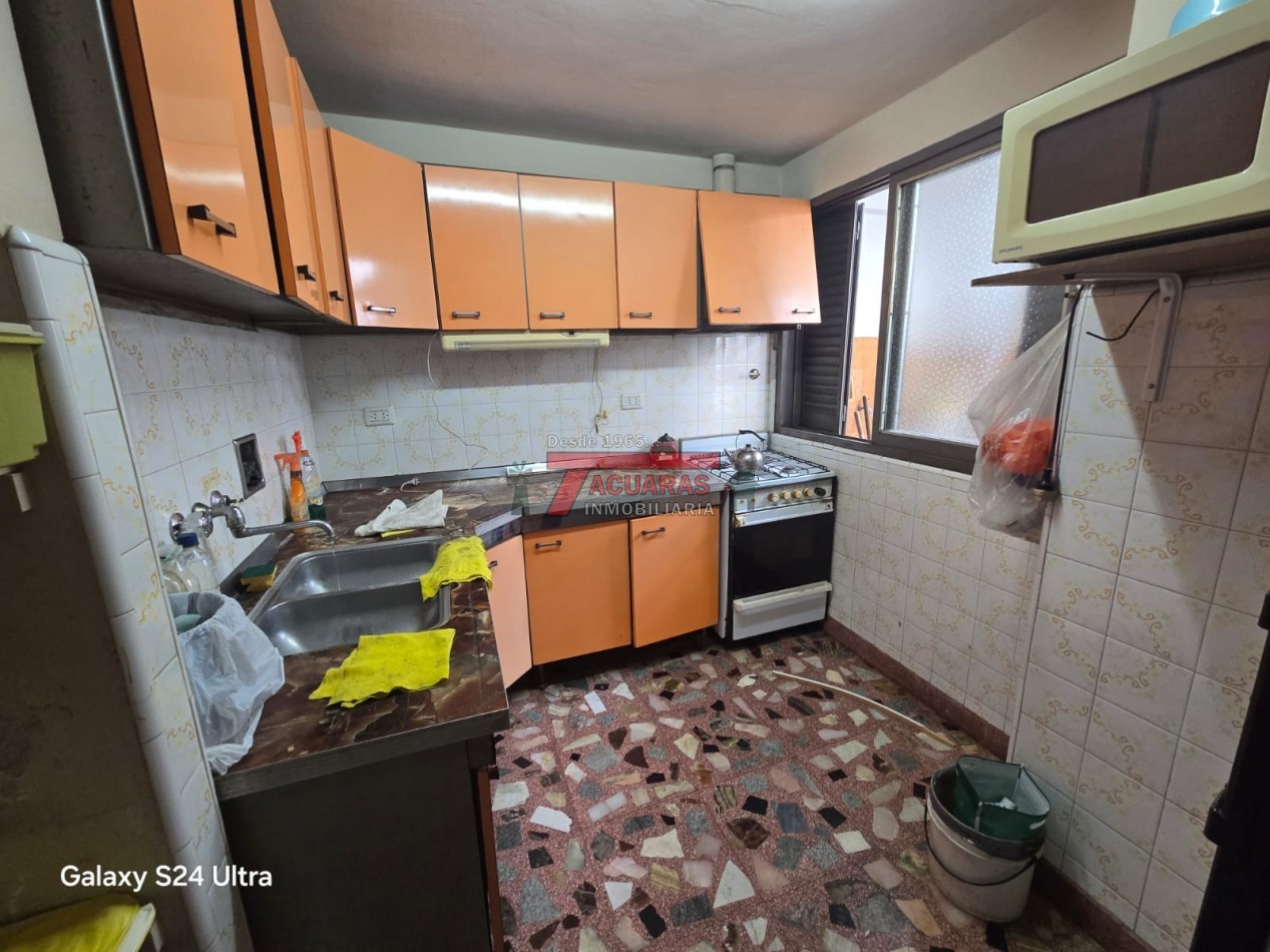 VENTA DE CAS 4 DORMITORIOS EN CALLE PLUMERILLO-