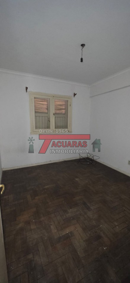 DEPARTAMENTO DE 2 DORMITORIOS CALLE CORDOBA.