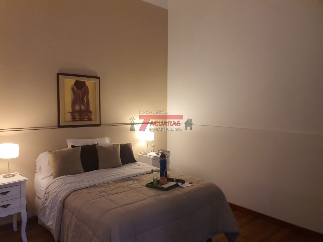 VENTA DE CASA DE 3 DORMITORIOS EN CALLE TUCUMAN ,ATENCION SOLO COMO INVERSION -