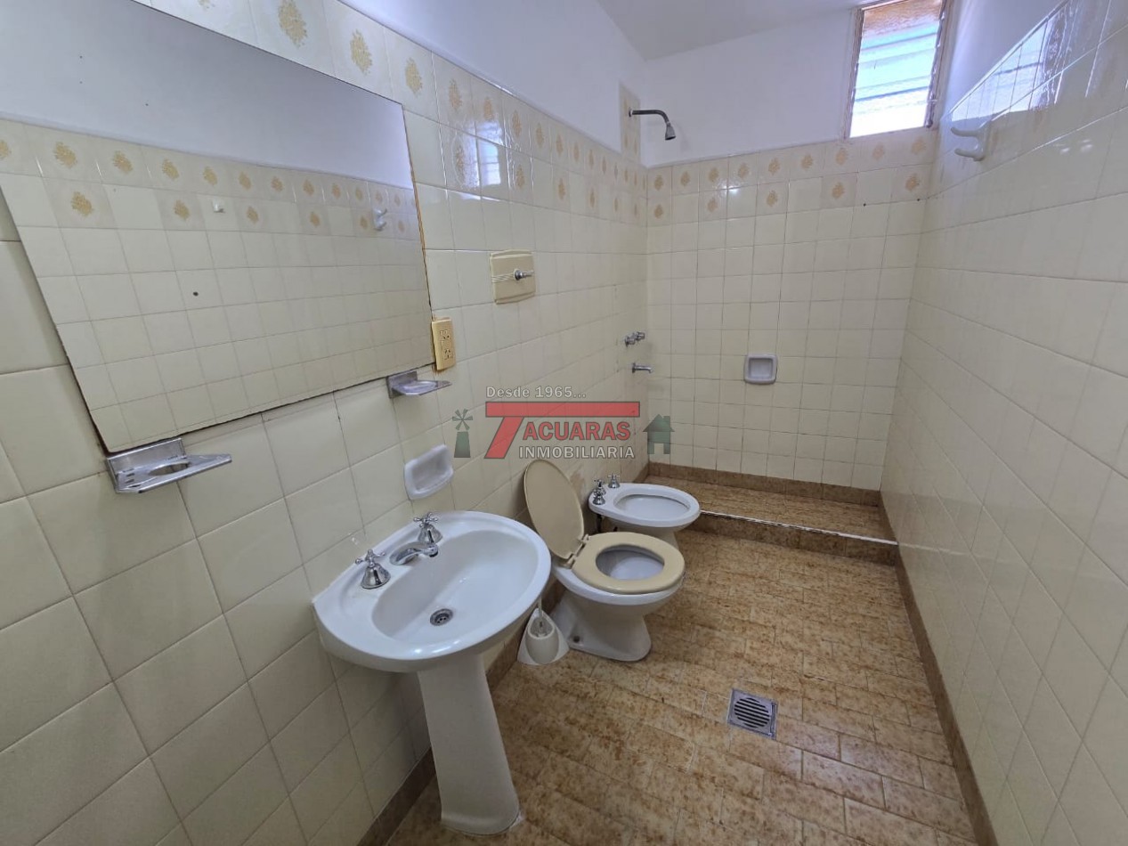 DEPARTAMENTO CENTRICO CALLE PELLEGRINI CASI BAVIO-