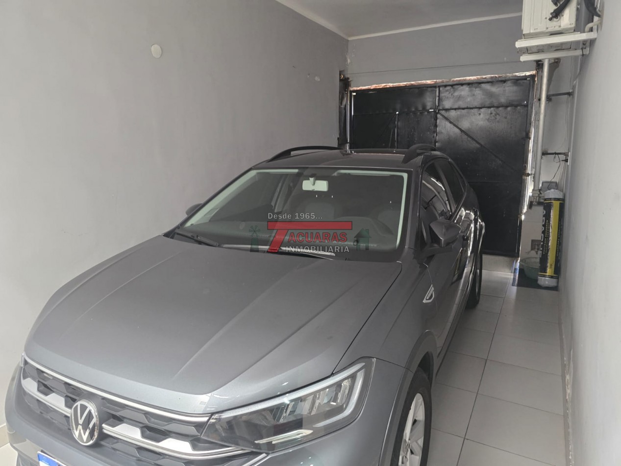 VENTA DE HERMOSA CASA EN CALLE FACUNDO ZUVIRIA 