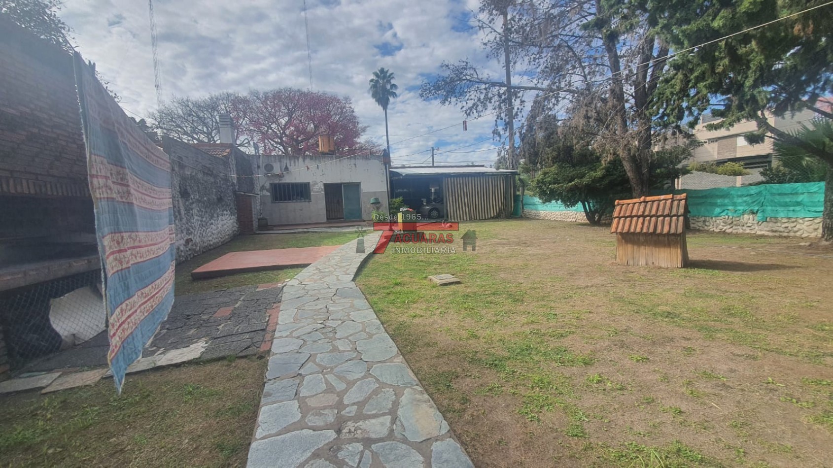 VENTA DE CASA UBICADA EN BLAS PARERA ZONA TOMA VIEJA.