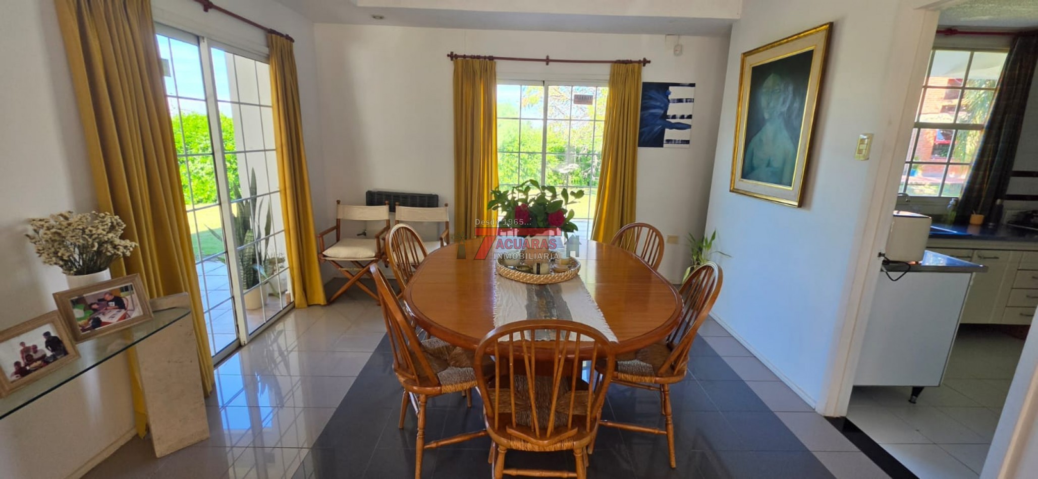 CASA EN VENTA UBICADA EN CALLE BLAS PARERA.