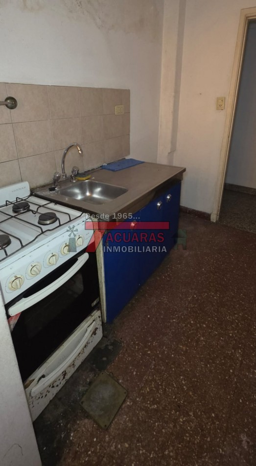 DEPARTAMENTO DE 2 DORMITORIOS CALLE CORDOBA.