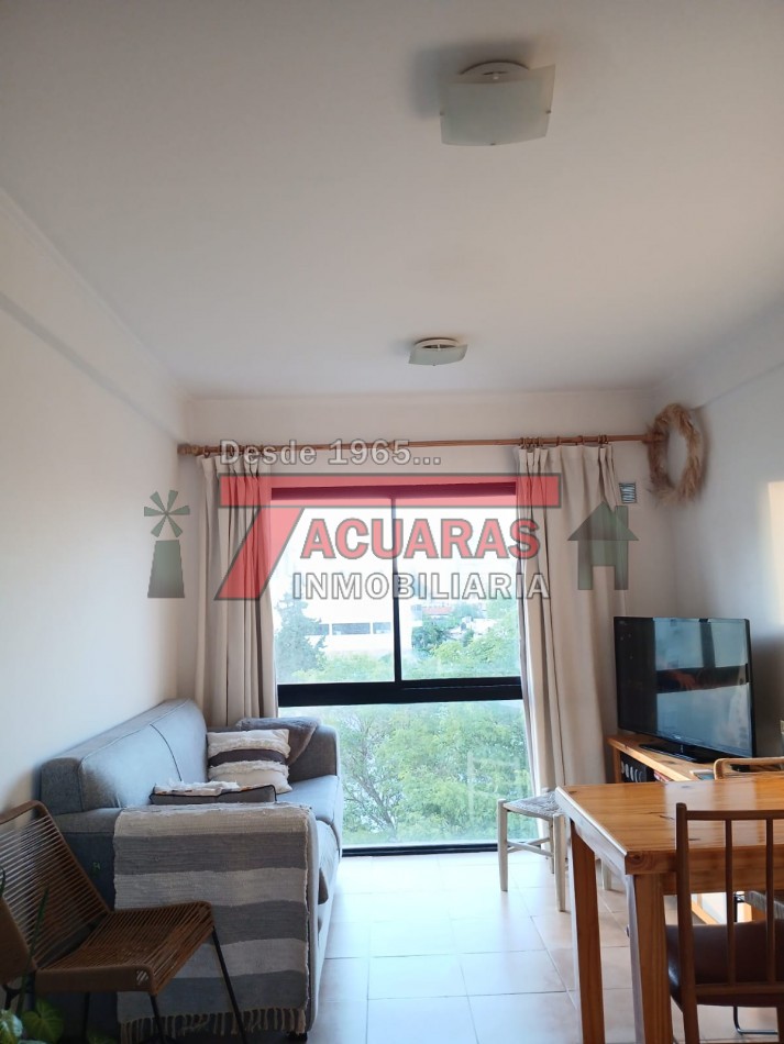 VENTA DE DEPARTAMENTO DE 1 DORMITORIO EN CALLE SALTA.