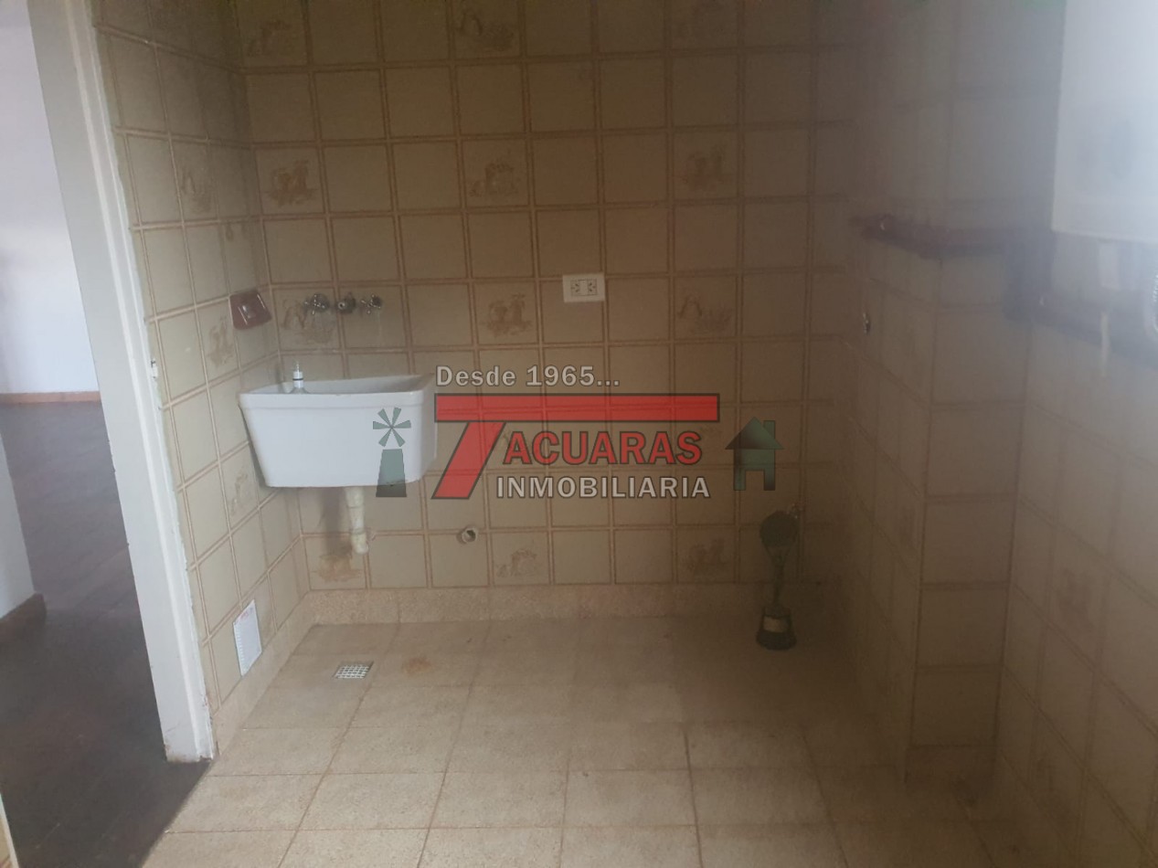 VENTA DE DEPARTAMENTO 2 DORMITORIOS EXCELENTE UBICACION.