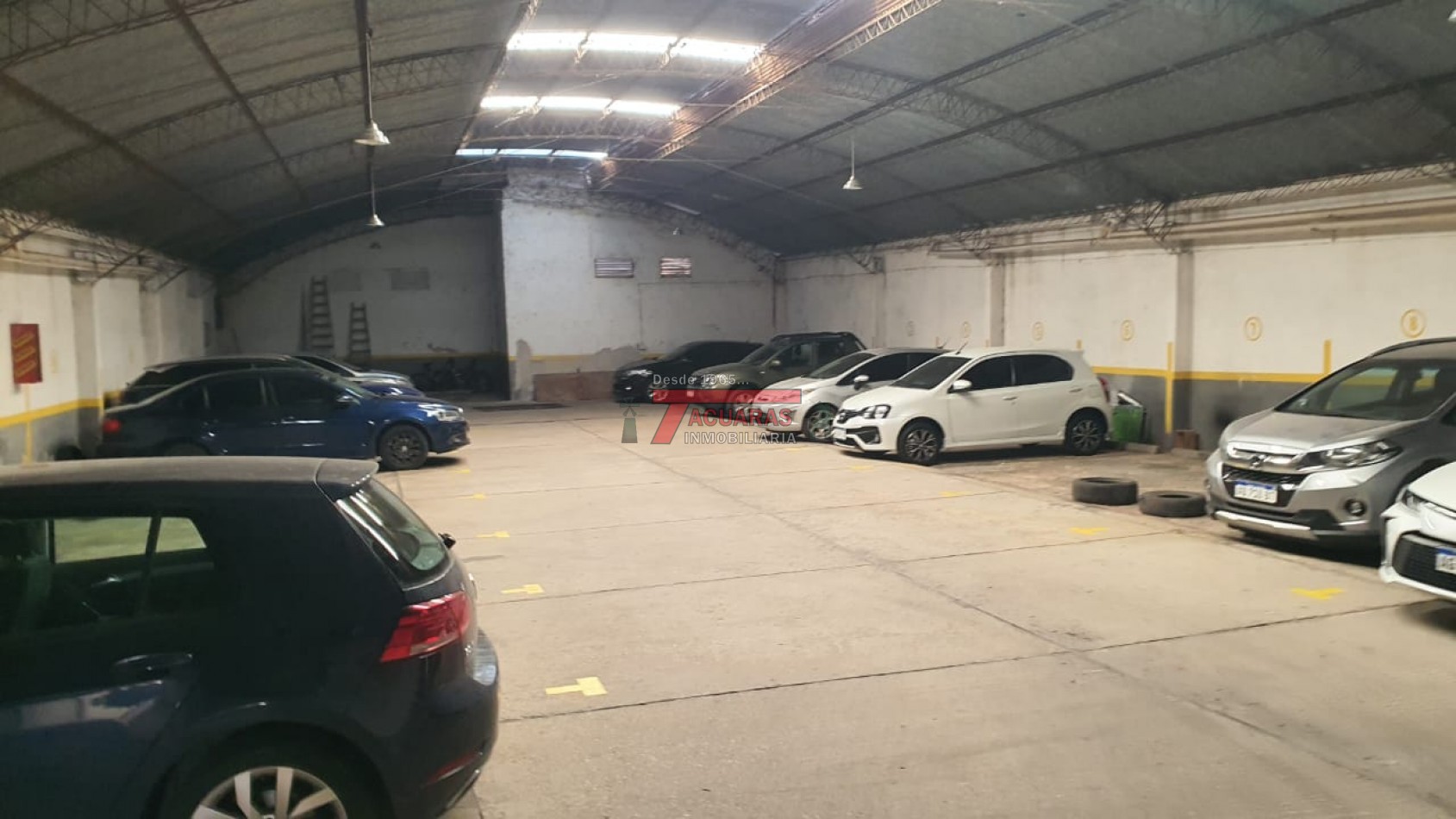 VENTA DE DEPARTAMENTO EN CALLE BUENOS AIRES  463 DE 2 DORMITORIOS Y COCHERA.