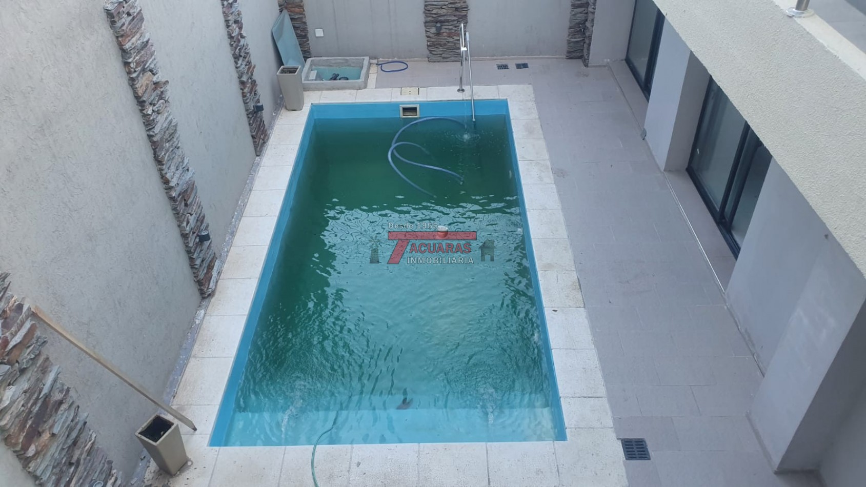 EXCELENTE PROPIEDAD A LA VENTA .