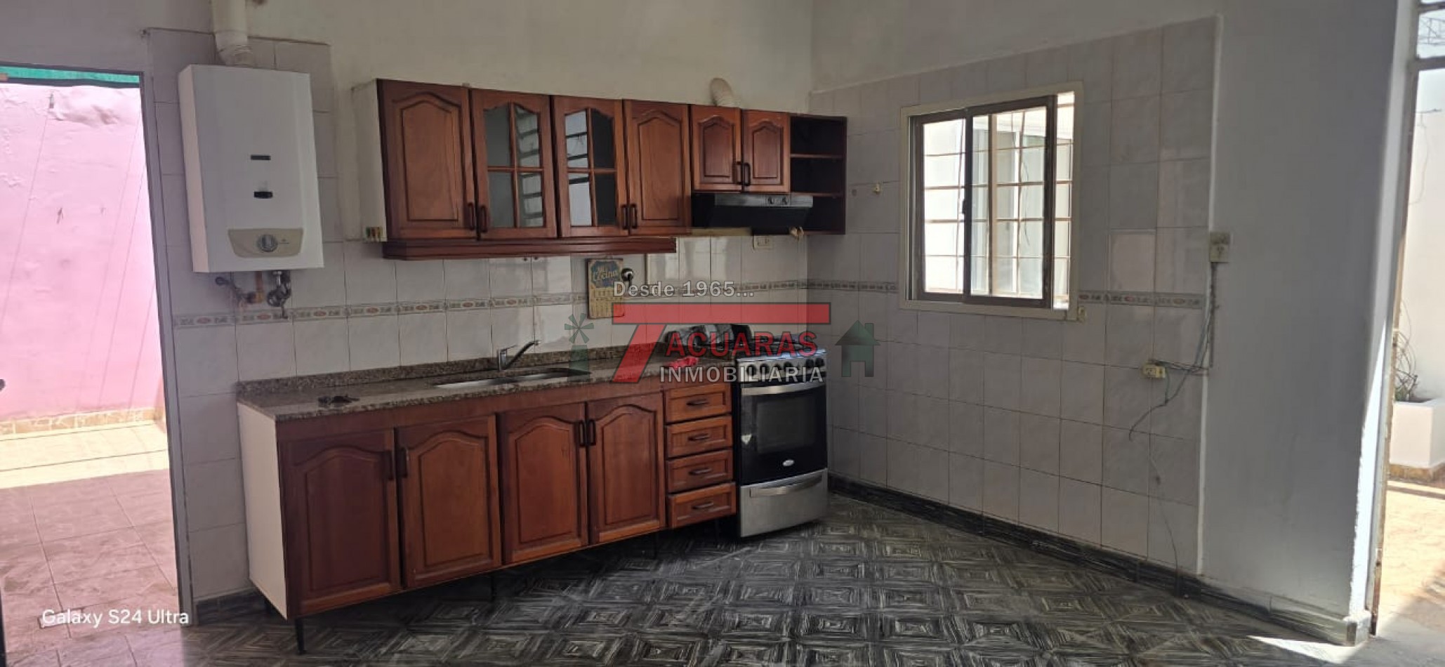 VENTA DE CASA INTERNA EN CALLE ALEM Y AVENIDA RAMIREZ,