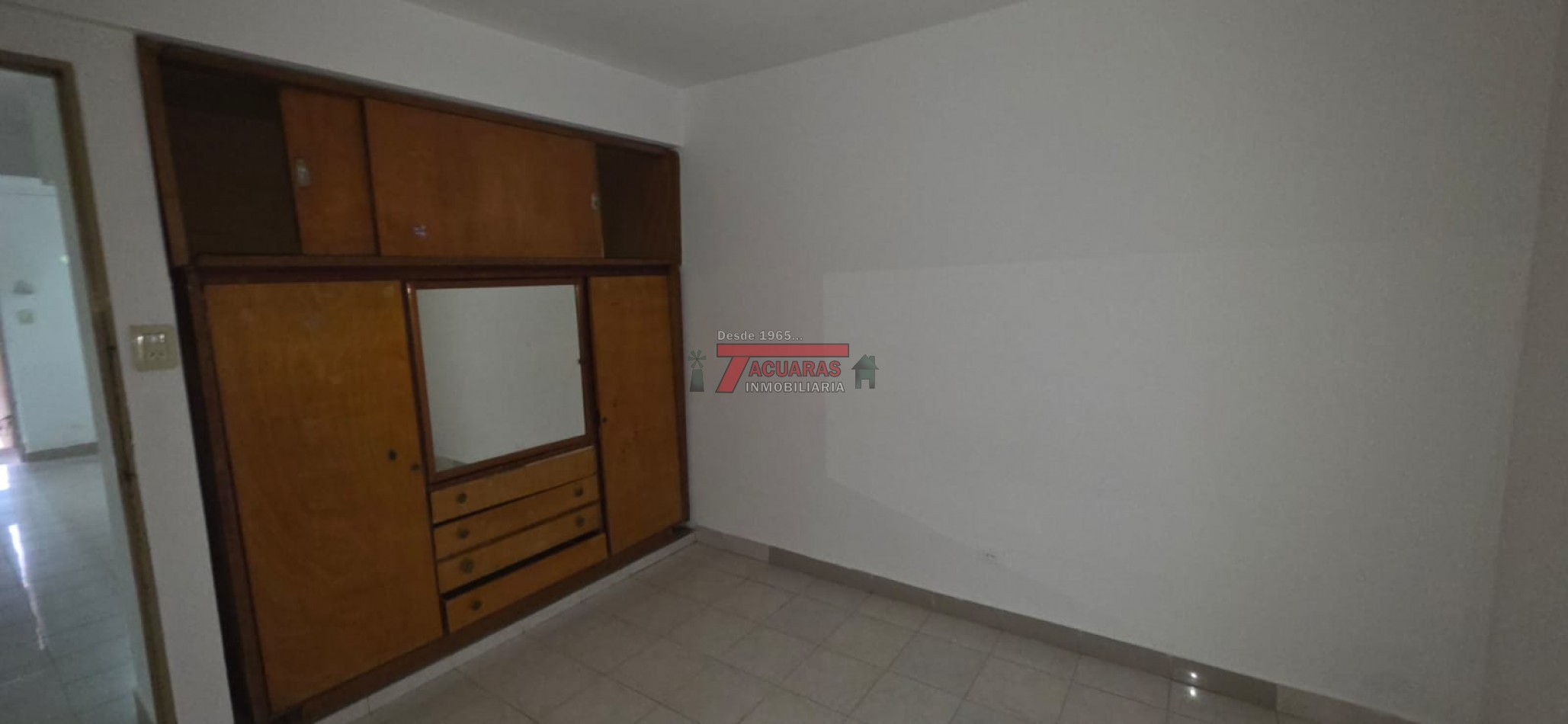 Venta departamento 2 dormitorios en Lomas Del Mirador 1
