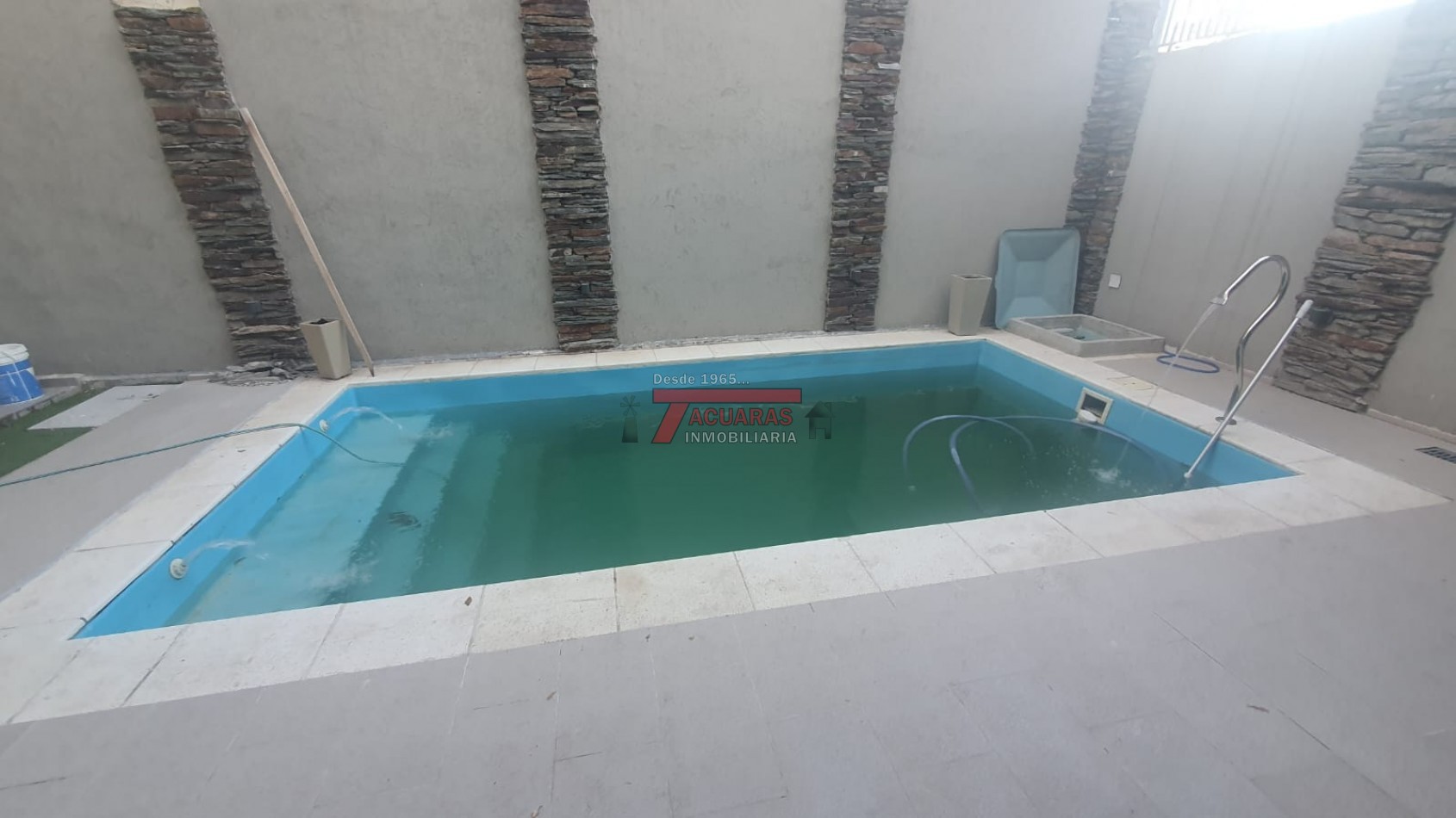 EXCELENTE PROPIEDAD A LA VENTA .