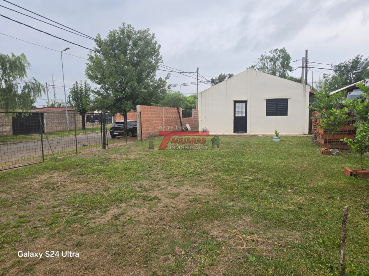 VENTA DE CASA  DE 2 DORMITORIOS EN SAN BENITO.