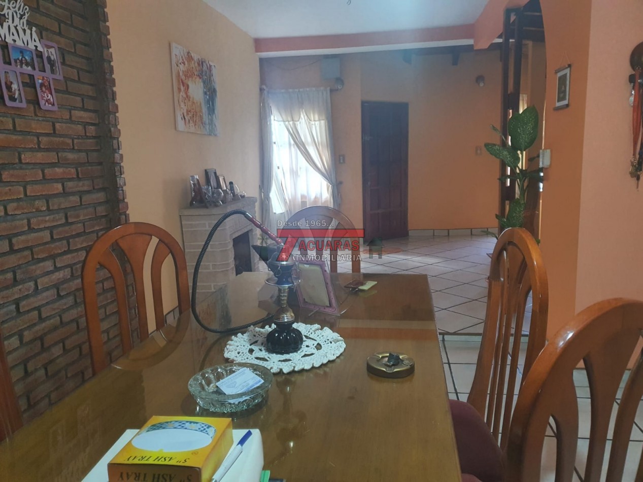 VENTA DE CASA CALLE BLAS  PARERA Y FRANCIA.