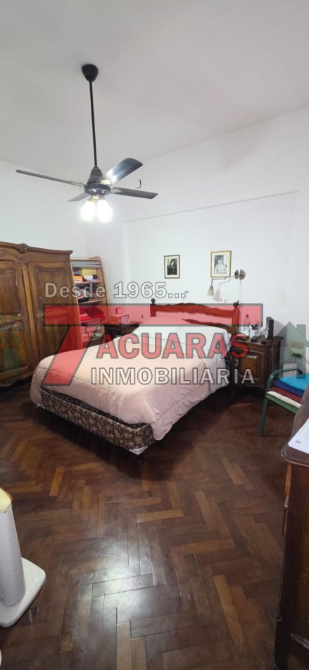 Casa en venta en Planta Alta ubicada en calle Cervantes.