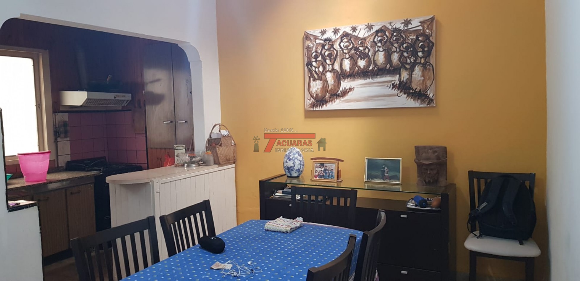 VENTA DE CASA EN CALLE SARAVI ZONA SANTA TERESITA.